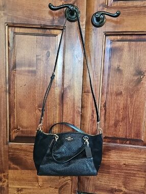 Coach Black Leather and Suede Shoulder Bag with Gold Hardware